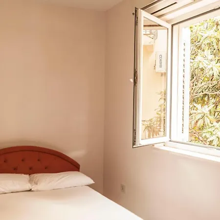 Apartment-Hotel Vila Petrovic-Becici Budua Esterno foto