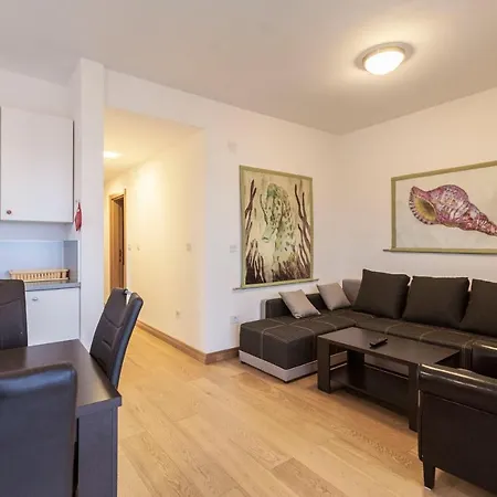 Apartment-Hotel Vila Petrovic-Becici Budua Esterno foto